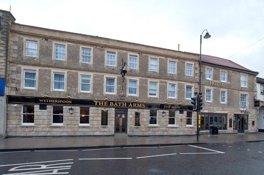 Готель The Bath Arms Wetherspoon Вормінстер Екстер'єр фото