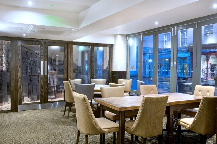 Готель The Bath Arms Wetherspoon Вормінстер Екстер'єр фото